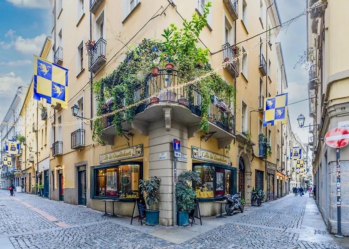 Accogliente Nel Pieno Centro Storico Della Citta Parcheggio In Box Privato Incluso