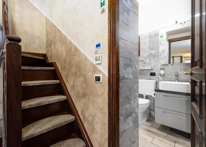 Accogliente Nel Pieno Centro Storico Della Citta Parcheggio In Box Privato Incluso Apartmán *