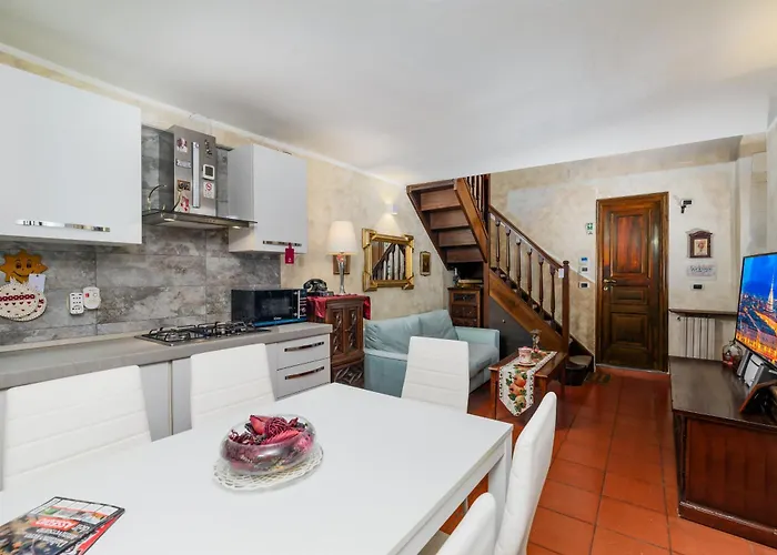 Accogliente Nel Pieno Centro Storico Della Citta Parcheggio In Box Privato Incluso Apartmán *
