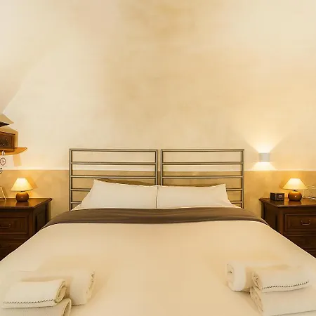 アパート Accogliente Nel Pieno Centro Storico Della Citta Parcheggio In Box Privato Incluso トリノ